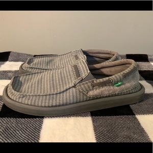 Sanuk sidewalk surfer shoes